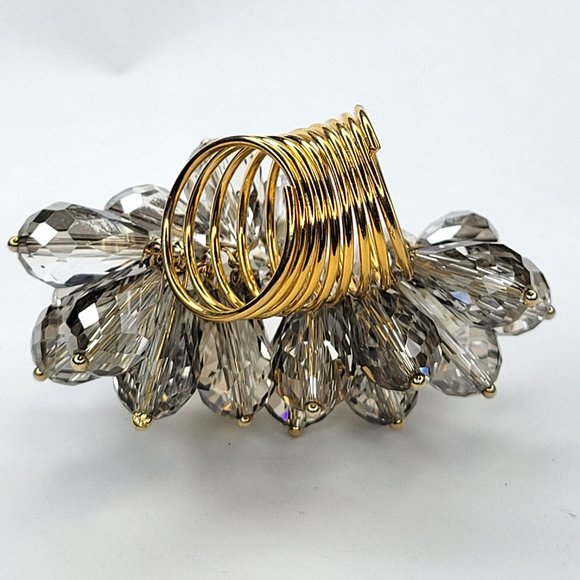 Swaroski Crystal Ring Flamboyant Unique Crystal Bicone Beaded Cluster Ring - Picture 5 of 12